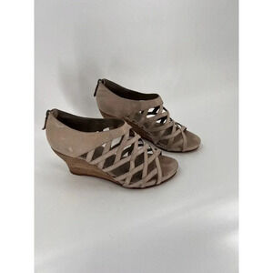 EILEEN FISHER Vero Cuoio Cage Strappy Light Brown Zip Heel 3" Wedges Size 8